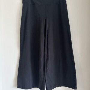 Athleta Elation Wide Crop Work-out Pants